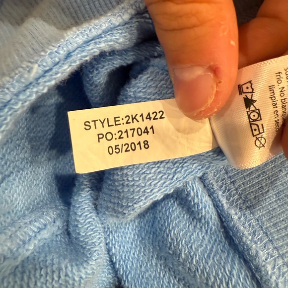 Vineyard Vines Blue Pullover with Nautical Patterns - Picture 8 of 8